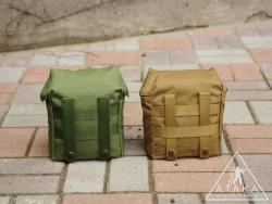 Обратная сторона подсумка с MOLLE креплением на кнопках