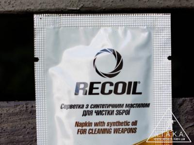 Салфетка для чистки оружия с маслом RECOIL
